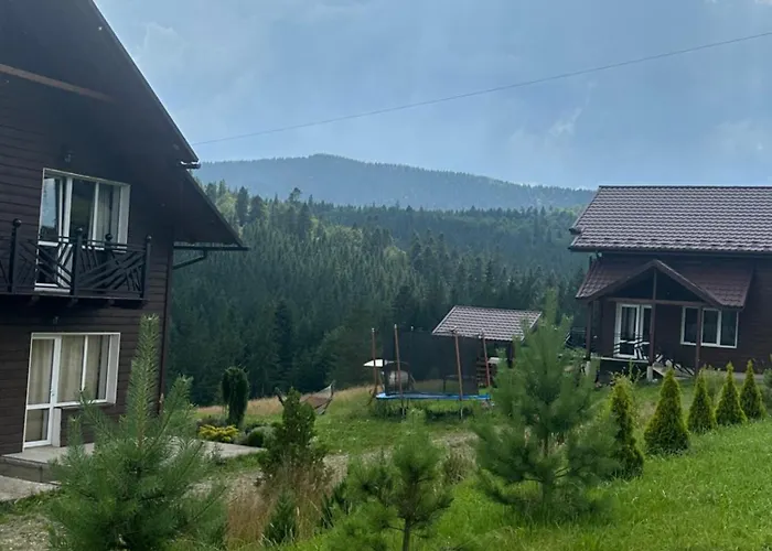 Hytte мелодія гір вид на гори Vorokhta